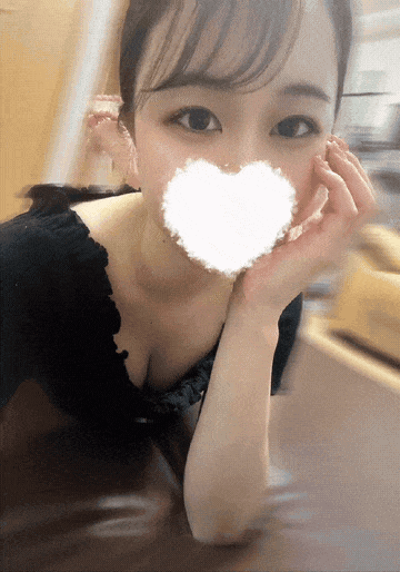 生牡蠣ゆいな
